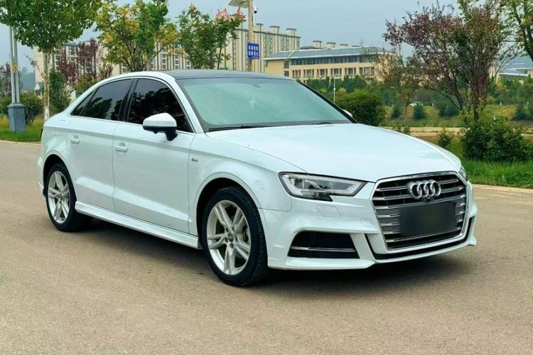 Used Audi A3 2020 Limousine 35 TFSI Fashion Edition China VI Emission Standard