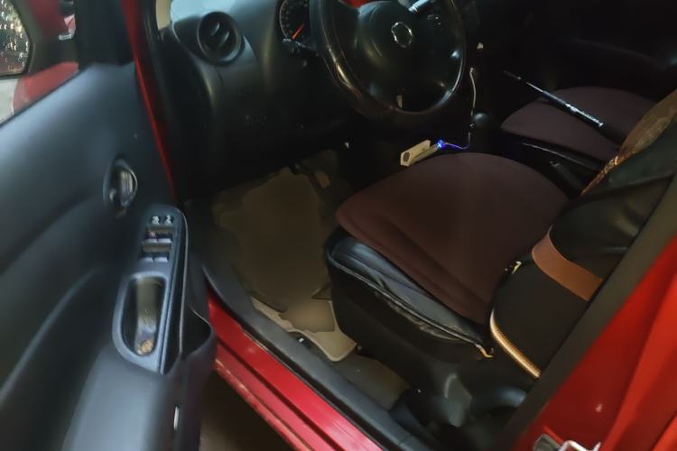 Used Nissan Sunny 2011 1.5XE CVT Comfort Edition Driver Seat