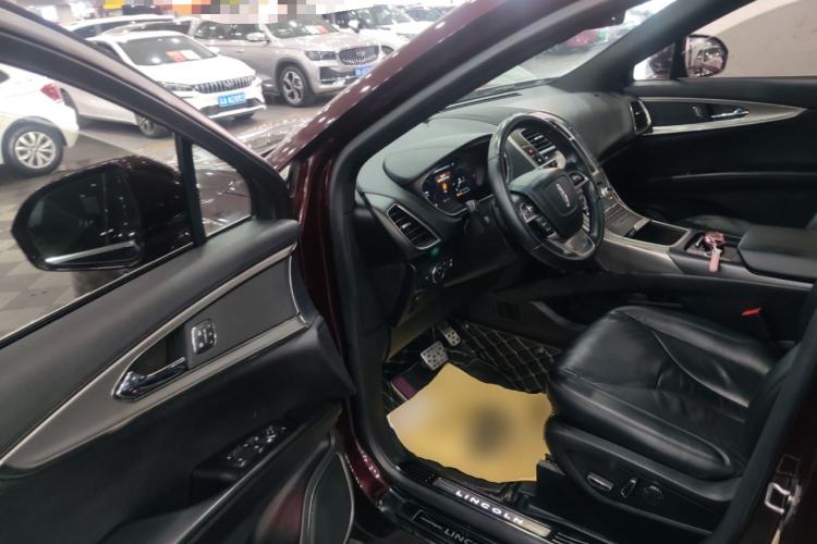 Used Lincoln Nautilus 2019 2.0T Two-Wheel Drive Luxury Edition China VI Standard Driver Seat
