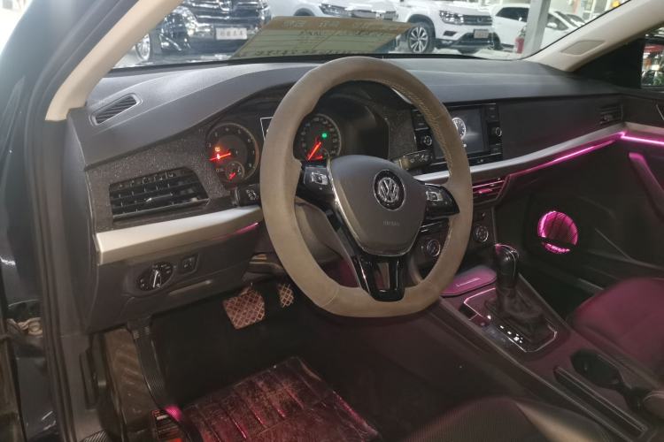 Used Volkswagen Lavida 2019 1.5L Automatic Comfort Edition China VI Standard