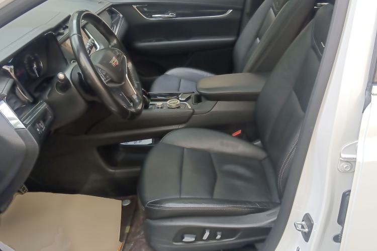 Used Cadillac XT5 2020 28T Luxury Version