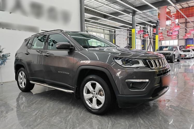 Used Jeep Compass 2020 220T Automatic Leading Edition
