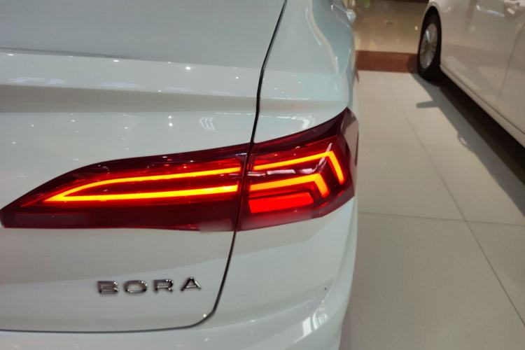 Used Volkswagen Bora 2021 1.5L Automatic Comfort Smart Connect Edition
