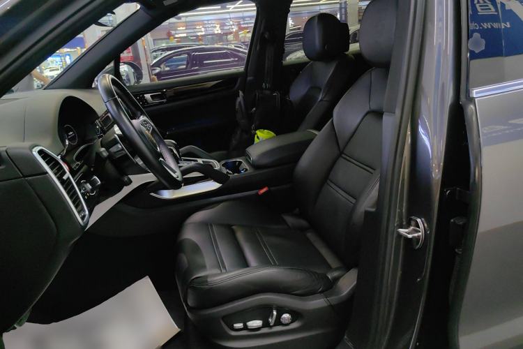 Used Porsche Cayenne E-Hybrid 2021 Cayenne E-Hybrid 2.0T