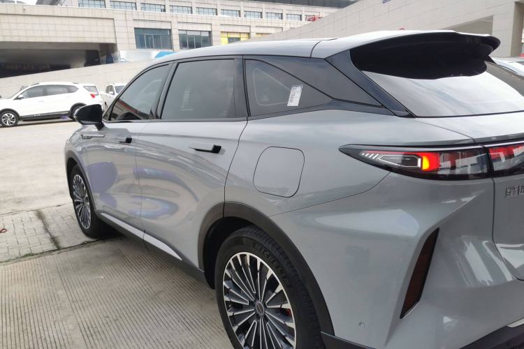 Used EXEED Stellar C-DM 2025 200 with Ultra-Long Range Pro All-Wheel Drive