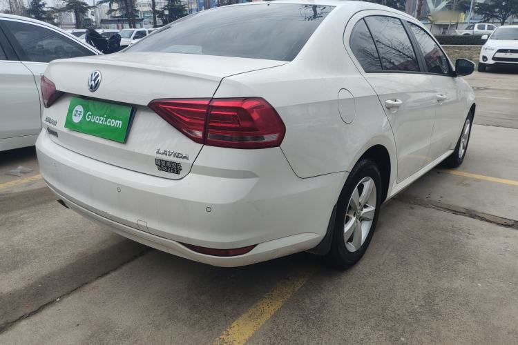 Used Volkswagen Lavida 2015 1.6L Automatic Fashion Edition