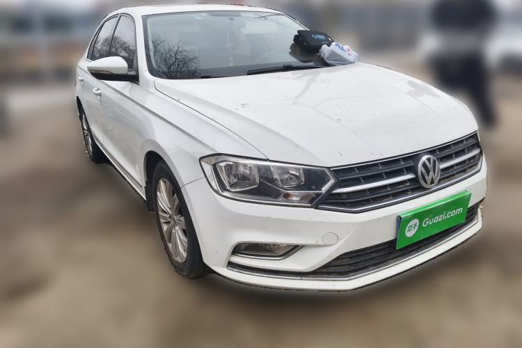 Used Volkswagen Bora 2017 1.6L Automatic Comfort Model Front Right 45 Deg