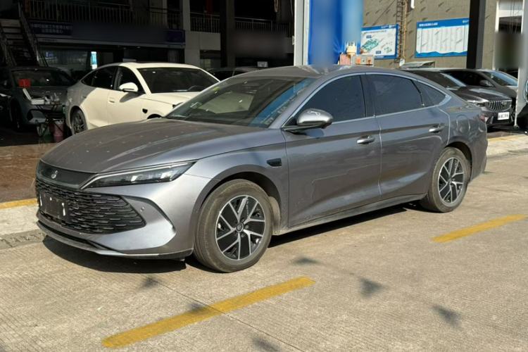 Used BYD Qin L 2025 DM-i Smart Drive 120KM Leading Model