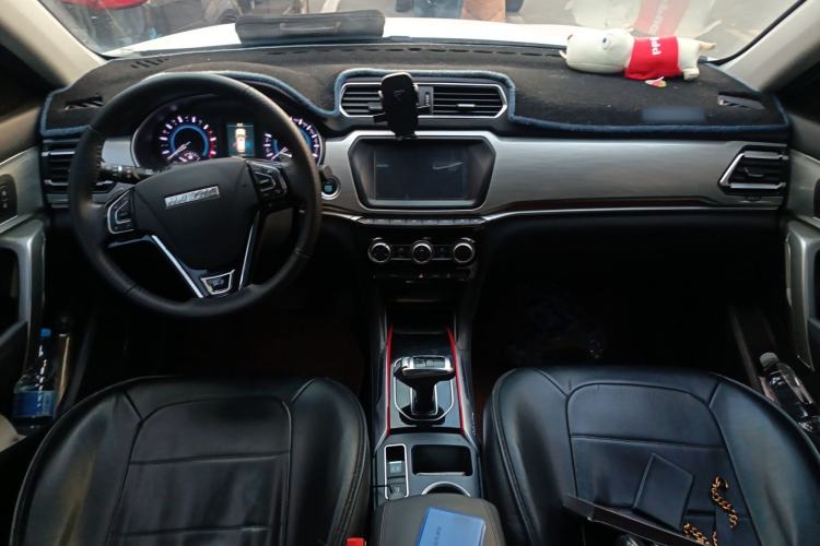 Used Haval H2 2018 Blue Label 1.5T Dual-Clutch Two-Wheel-Drive Elite Model