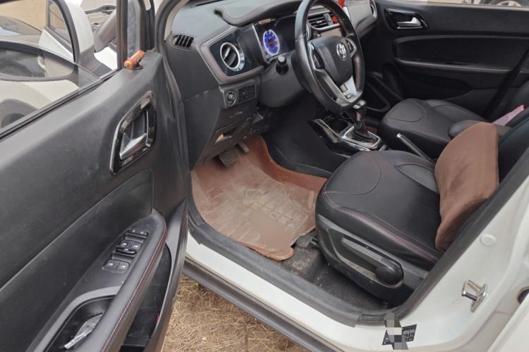 Used Brilliance V3 2016 1.5L Automatic Elite Model
