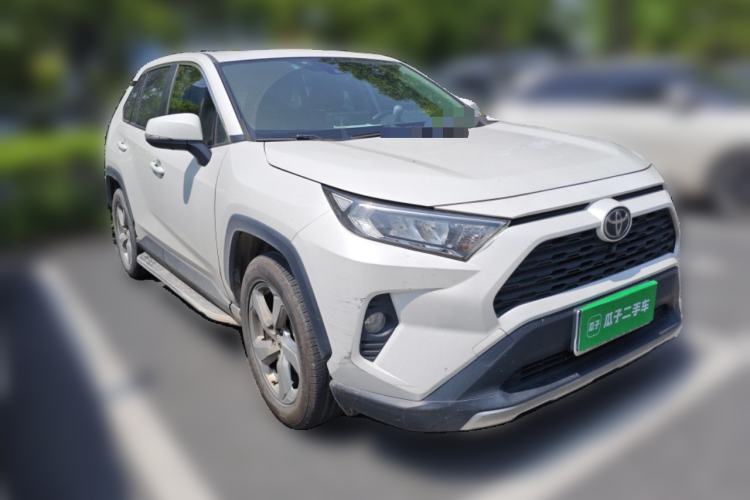 Used Toyota RAV4 2021 2.0L CVT Two-Wheel Drive Fashion PLUS Edition
