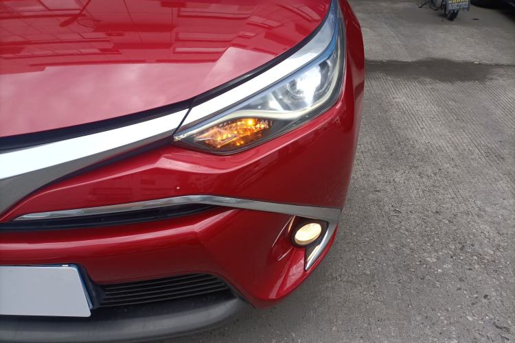 Used Toyota Levin 2016 Dual-Engine 1.8H GS E-CVT Elite Model with Sunroof Left Front Headlight