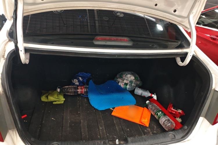 Used Kia K2 2015 Sedan 1.4L Automatic GLS Trunk