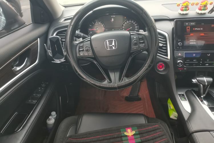 Used Honda Avancier 2017 240TURBO Two-Wheel Drive Premium Edition