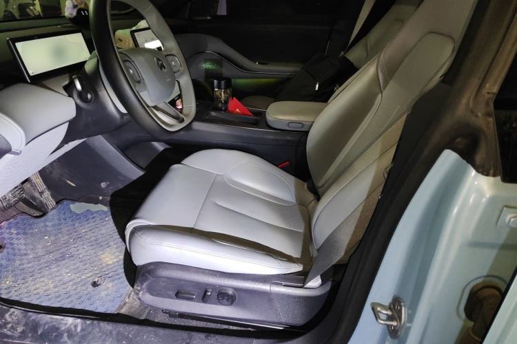 Used Nio ET5T 2023 75 kWh Touring