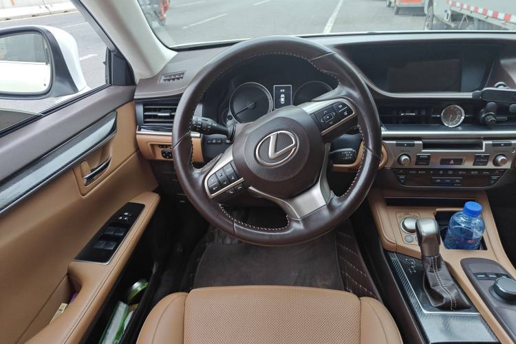 Used Lexus ES 2015 200 Elite Edition