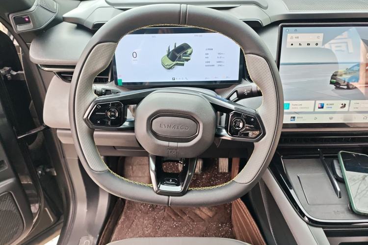 Used Lynk & Co 08 EM-P 2023 120km Long-Range Pro Steering Wheel