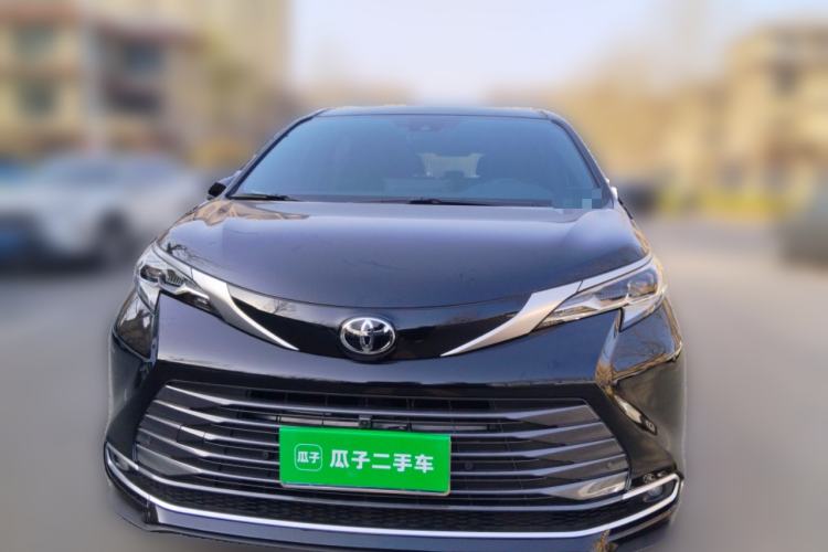 Used Toyota SIENNA 2024 2.5L Hybrid Four-Wheel Drive Prestige Edition