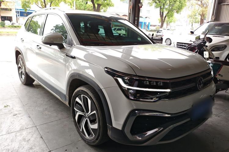 Used Volkswagen Tharu 2023 300TSI Two-Wheel-Drive Full Moon Edition