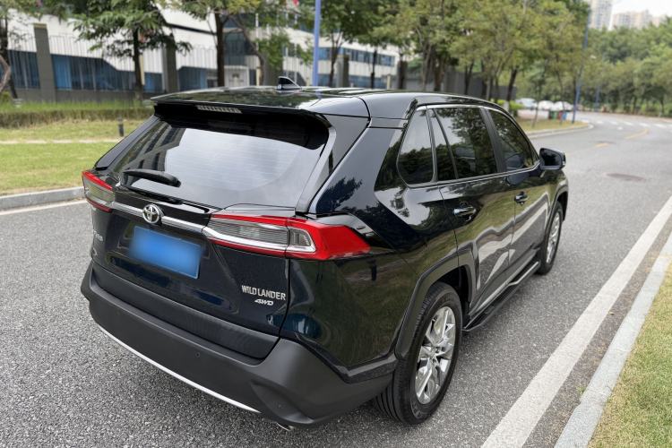 Used Toyota Wildlander 2020 2.0L CVT 4x4 Luxury Edition