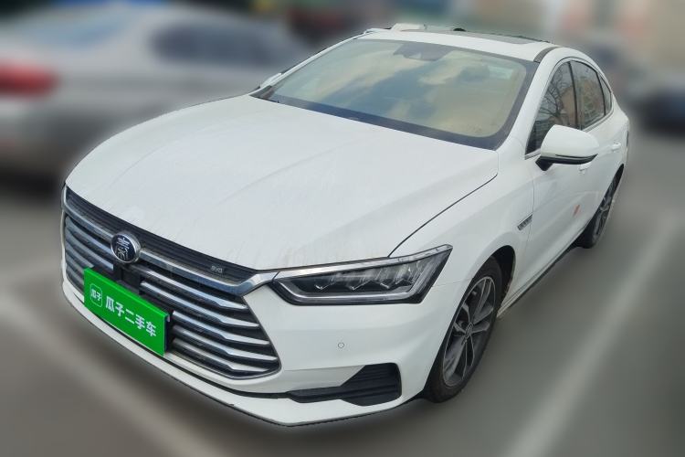 Used BYD Qin Pro 2019 Super Edition 1.5TI Automatic Smart Connect Enjoyment Model China VI Standard