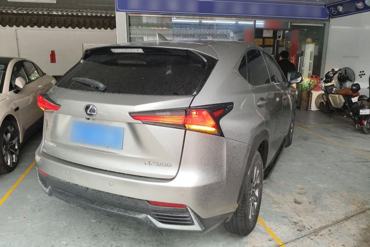 Used Lexus NX 2017 200 Front-Wheel-Drive X-Trail SE Edition
