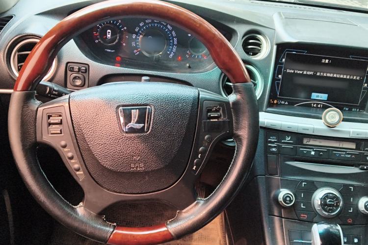 Used Luxgen Great 7 SUV 2013 Limited-Edition Sharp Edition 2.2T All-Wheel-Drive Prestige Model