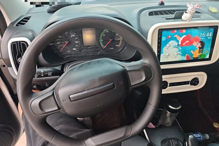 Used Roewe Clever 2022 311km QiQi BoBo Edition Steering Wheel