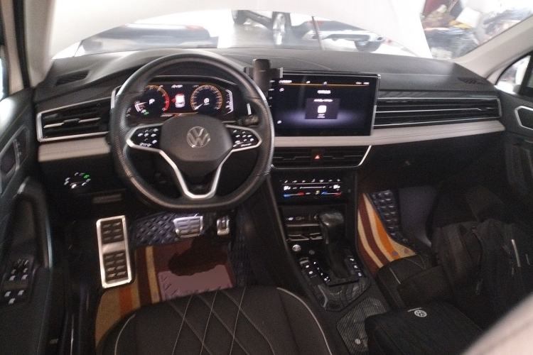 Used Volkswagen Tiguan L 2022 330TSI Automatic Two-Wheel Drive R-Line Enhanced Edition
