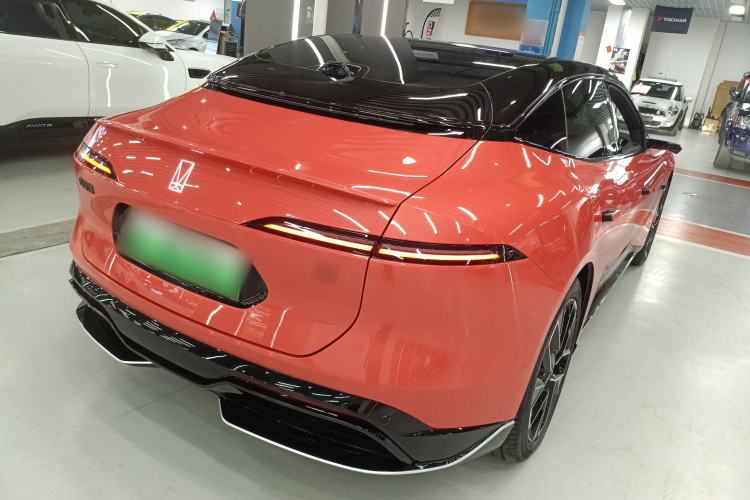 Used Avatr 06 2025 Ultra Pure Electric Edition Rear Right 45 Deg