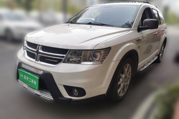 Used Dodge Journey 2013 2.4L Two-Wheel Drive Luxury Version