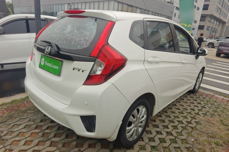 Used Honda Fit 2014 1.5L LX CVT Comfort Model Rear Right 45 Deg