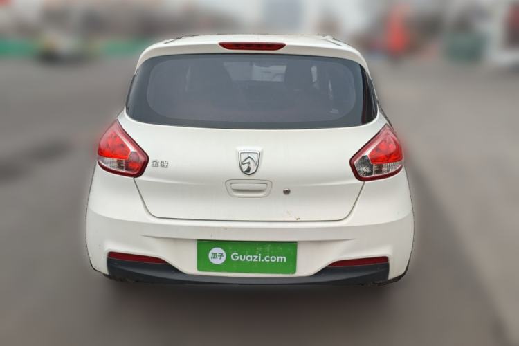 Used Baojun 310 2016 1.2L manual Comfort trim level
