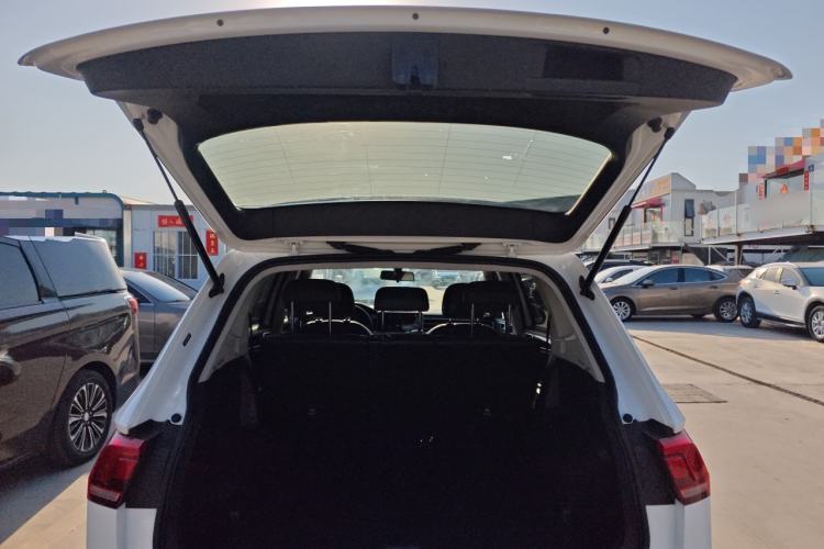 Used Volkswagen Tiguan L 2022 330TSI Automatic Two-Wheel Drive Comfort Edition