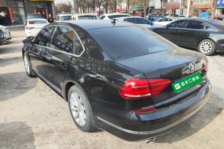 Used Volkswagen Passat 2017 280TSI DSG Luxury Edition
