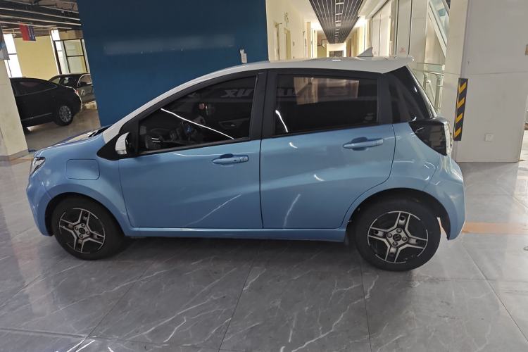 Used SOL E10X 2021 302 km Range Fashion Edition 31.4 kWh