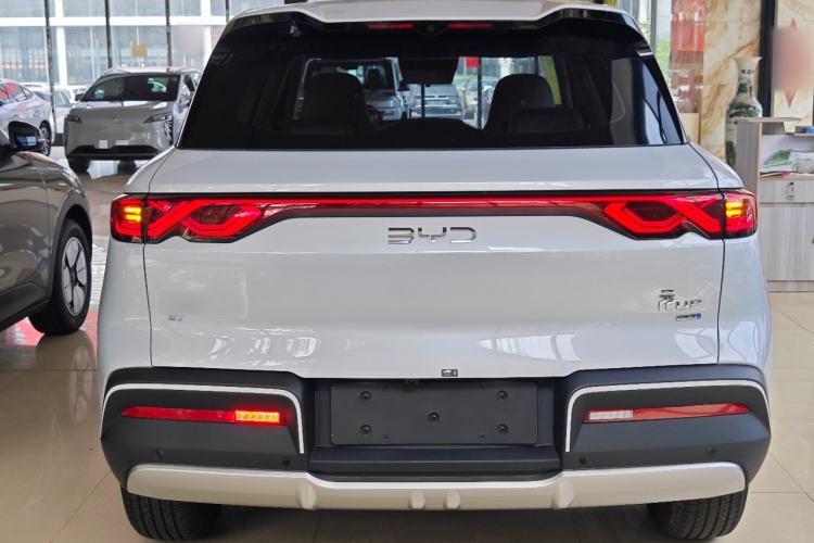 Used BYD Yuan UP 2025 Intelligent Driving Version 401 KM Dynamic Edition
