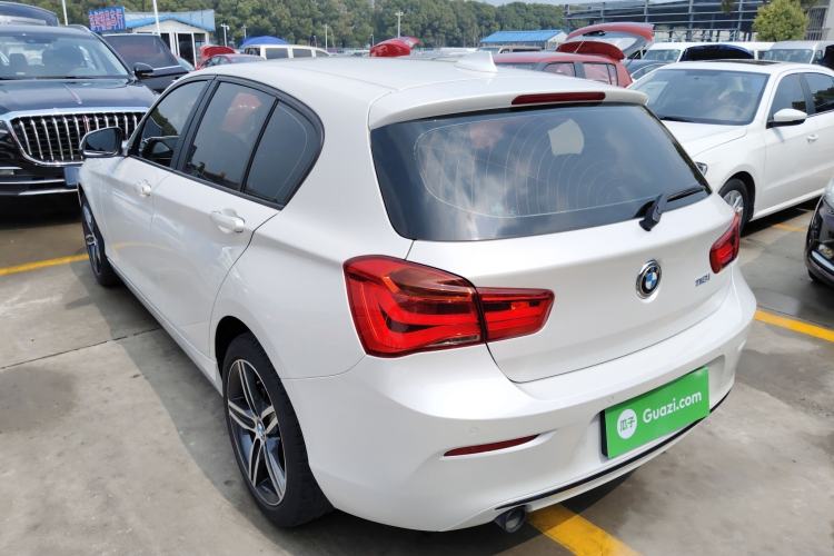 Used BMW 1 Series 2018 118i Sport Design Package
