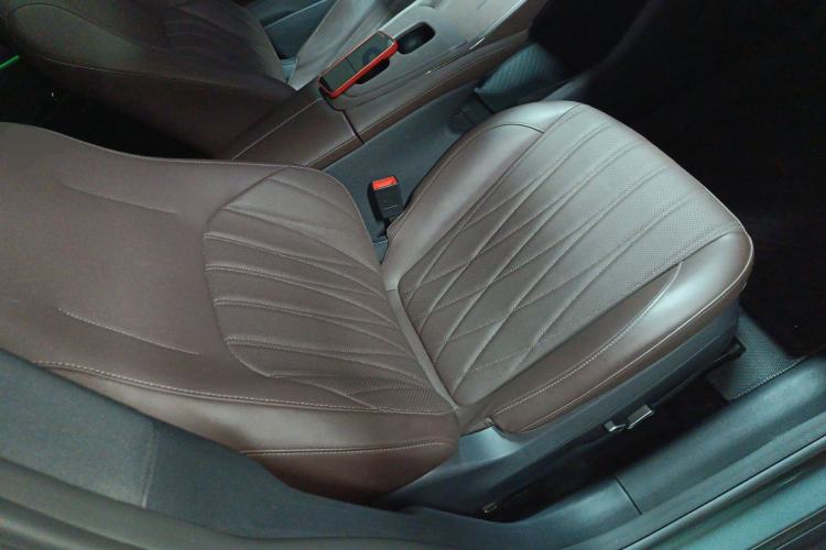 Used CHANGAN NEVO A07 2025 All-Electric "True Fragrance" Edition 710-Mile Long-Range Version Right Front Seat