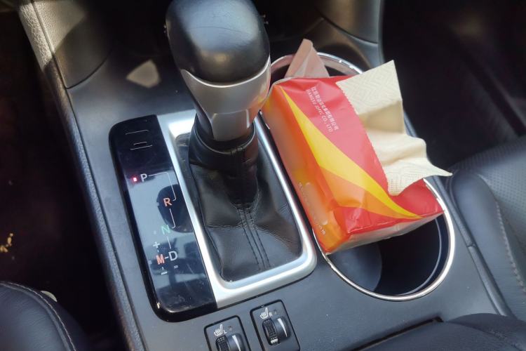 Used Toyota Highlander 2017 2.0T Four-Wheel Drive Luxury Edition 7 Seats