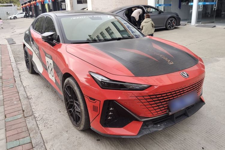 Used CHANGAN UNI-V 2022 1.5T Prestige Version
