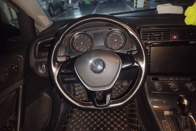 Used Volkswagen Golf 2017 230TSI Automatic Comfort Edition – Celebrating Milestone of One Million Units