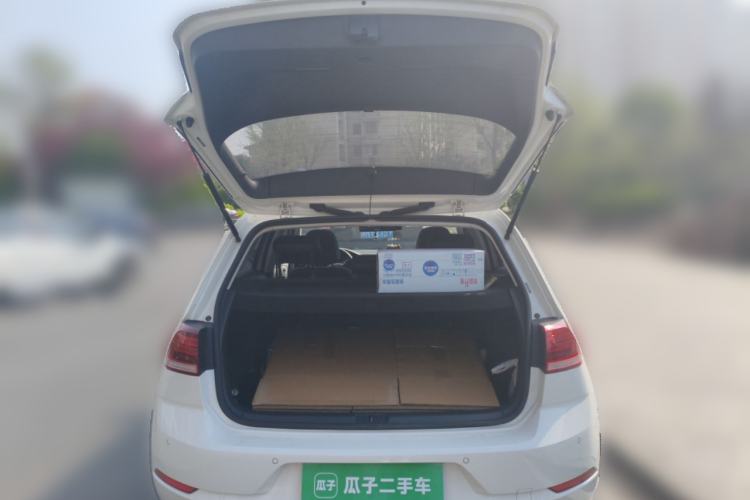 Used Volkswagen Golf 2020 Zhiai Edition 280TSI DSG Comfort Model Trunk