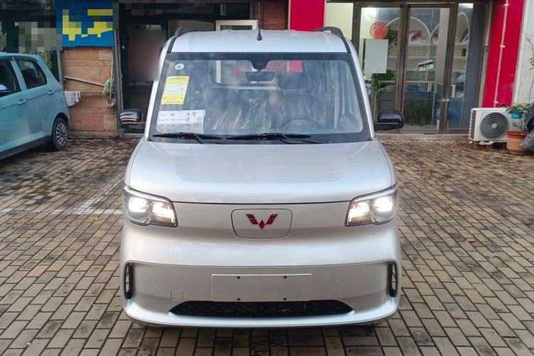 Used Wuling Zhiguang New Energy 2025 Model 305km Ambitious Edition