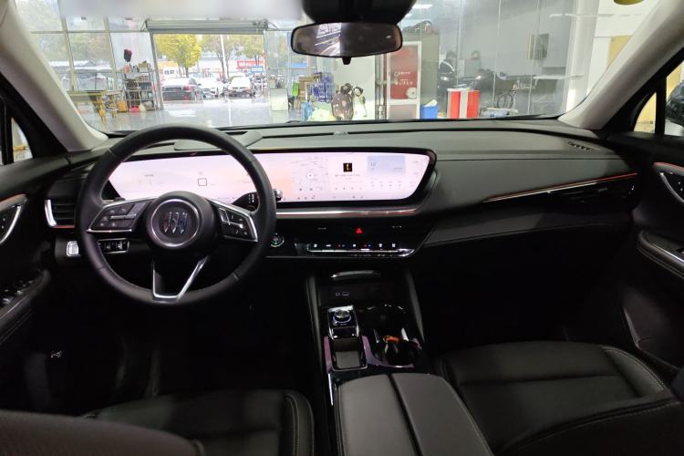 Used Buick Envision 2025 25T Entry-Grade Platinum Edition
