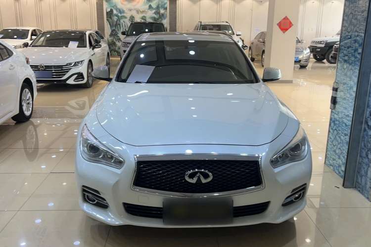 Used Infiniti Q50L 2015 2.0T Comfort Edition

