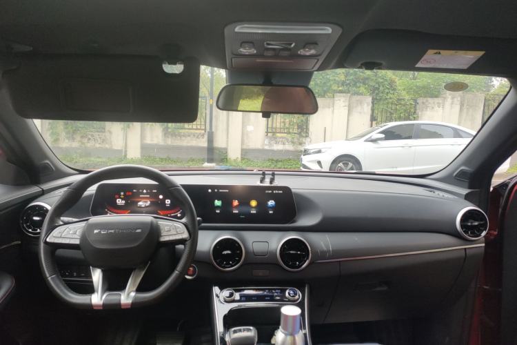 Used FORTHING T5 EVO 2021 1.5TD DCT Starry Edition
