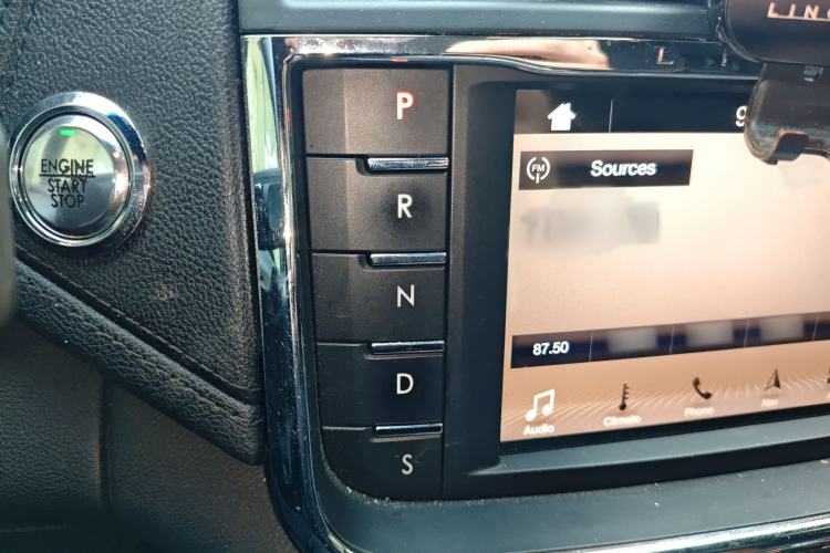 Used Lincoln Continental 2017 2.0T Two-Wheel Drive Deluxe Edition
