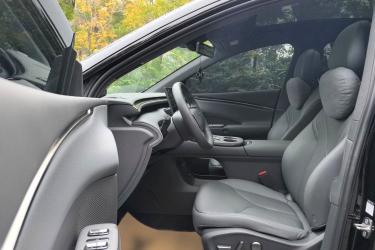 Used XPeng G7 2025 Model—602 Long Range Max
