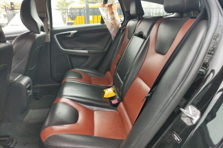 Used Volvo V60 2017 Cross Country T5 AWD China V Standard Left Rear Seat